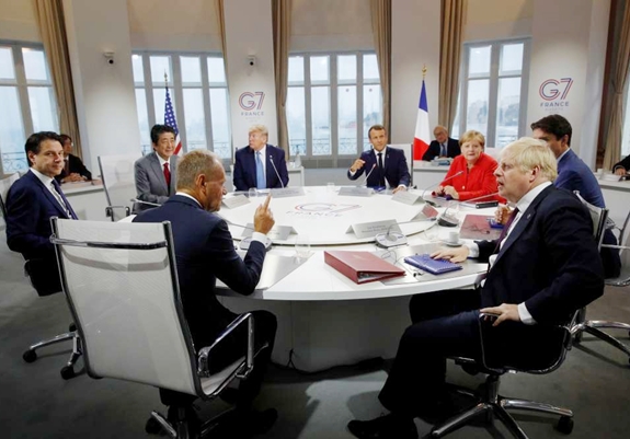 Thế giới tuần qua: Còn nhiều trắc trở

